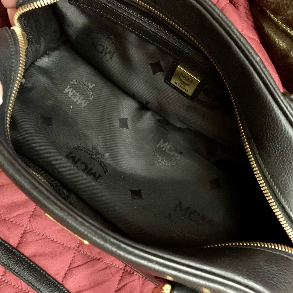 💯 Authentic MCM Gold Studded Handbag in Black Calf Leather - Picture 10 of 16